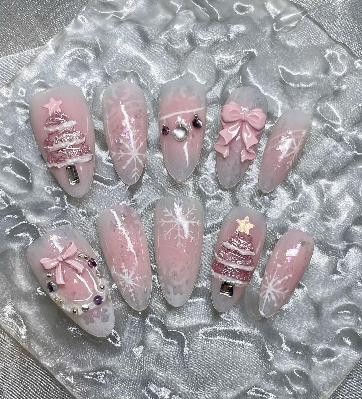 Rosa Weihnachten Press-On-Nägel Lange Almond Mit 3D Weihnachtsbaum Schleife Schneeflocke Kristall Glitter Funkelnden Urlaub Nail Art Set von Etsy - SieglindeCrafts