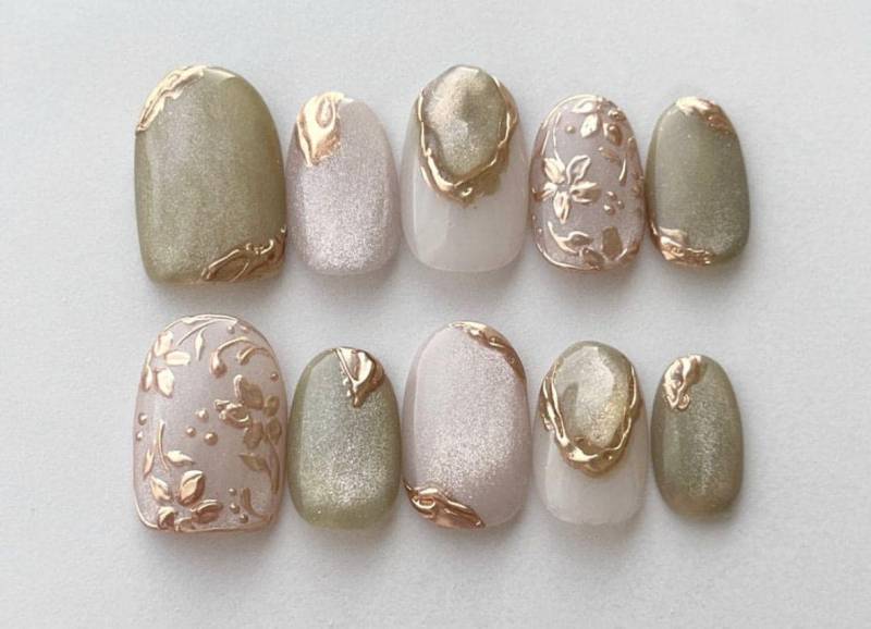 Salbei Grün Floral Drücken Sie Auf Die Nägel, Elegante Silber Blatt Nagel Kunst, Mandel Form Handgemachte Wiederverwendbare Gefälschte Hochzeit von Etsy - SieglindeCrafts