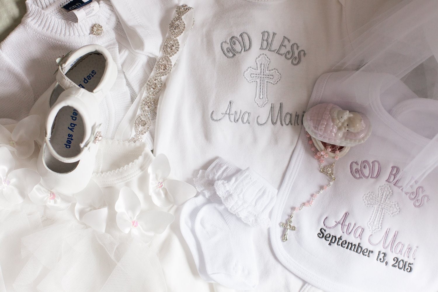 Monogrammed Taufe Onesie Und Lätzchen Set von Etsy - SignatureLittleOnes