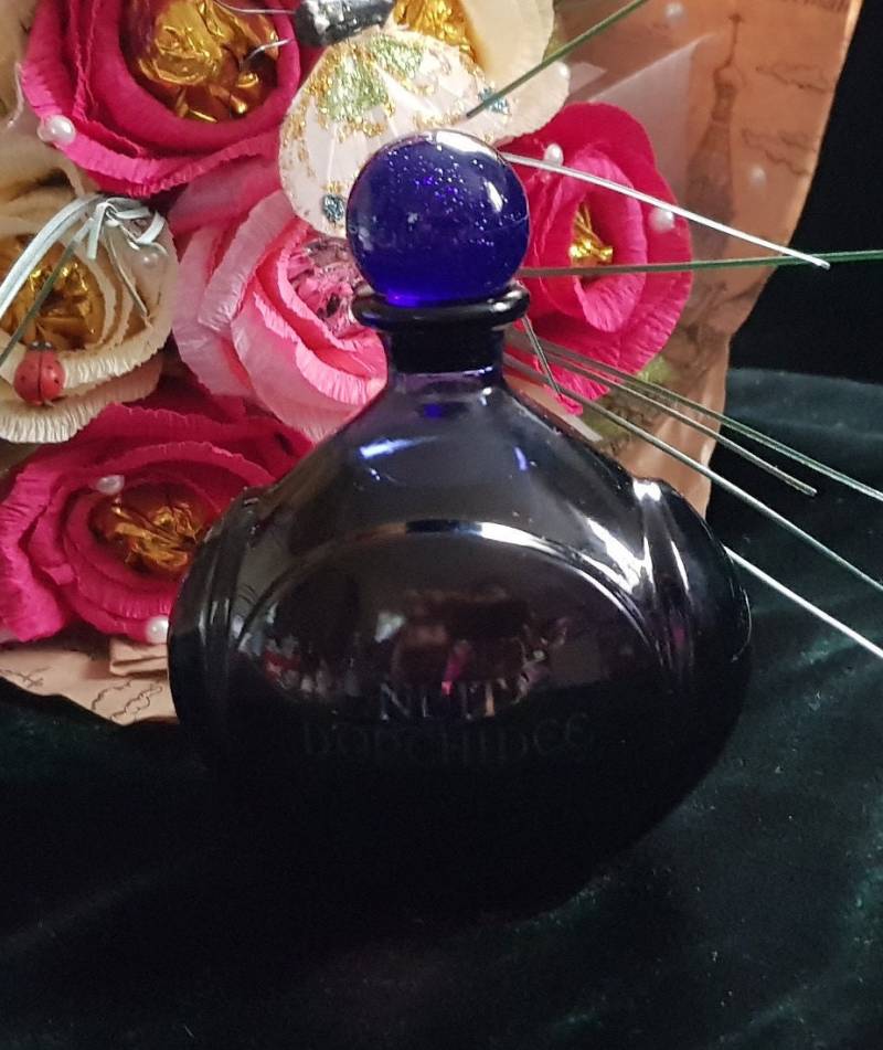Muster Vom Flakon Vintage Nuit D'orchidee Von Yves Rocher | 1988 Eingestellt | Muster 2Ml, 3Ml Und Mehr Muster Vom Flakon Vintage Nuit D'orchidee Von Yves Rocher | 1988 Eingestellt | Muster 2Ml, 3Ml Und Mehr von Etsy - SilhouetteDeParfum