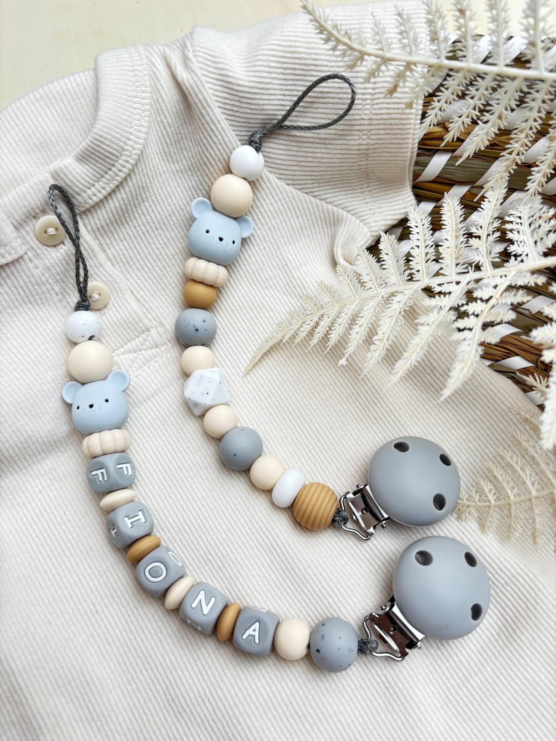 Schnullerkette „Mäuserich Milo" Schnullerkette „Mäuserich Milo" von Etsy - Silisoulkids
