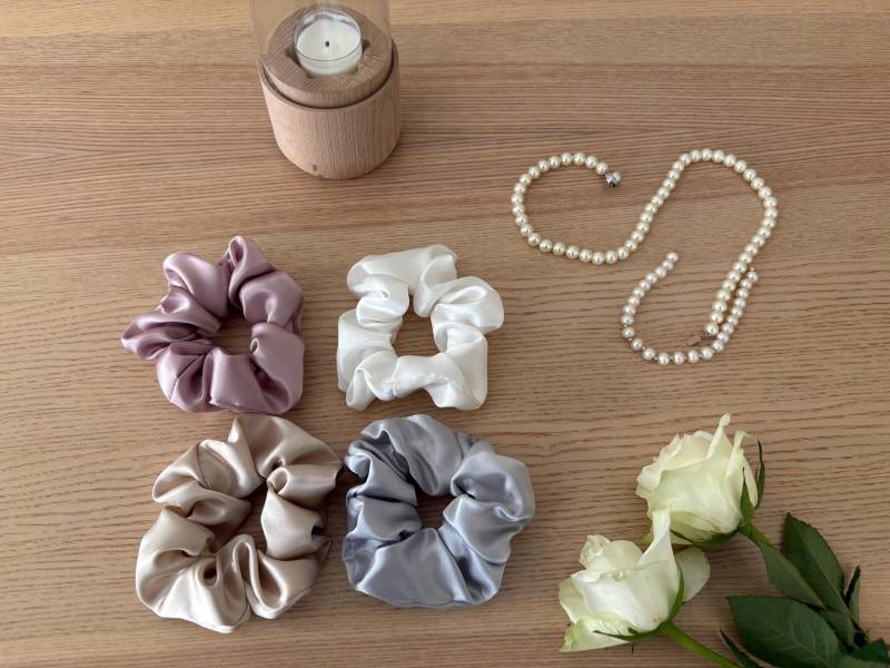 Seidenschön-Haargummi Geschenk - 100% Maulbeerseide Haargummi- Luxus Beauty Ritual, Oeko-Tex® Zertifiziert von Etsy - SilkaiDE