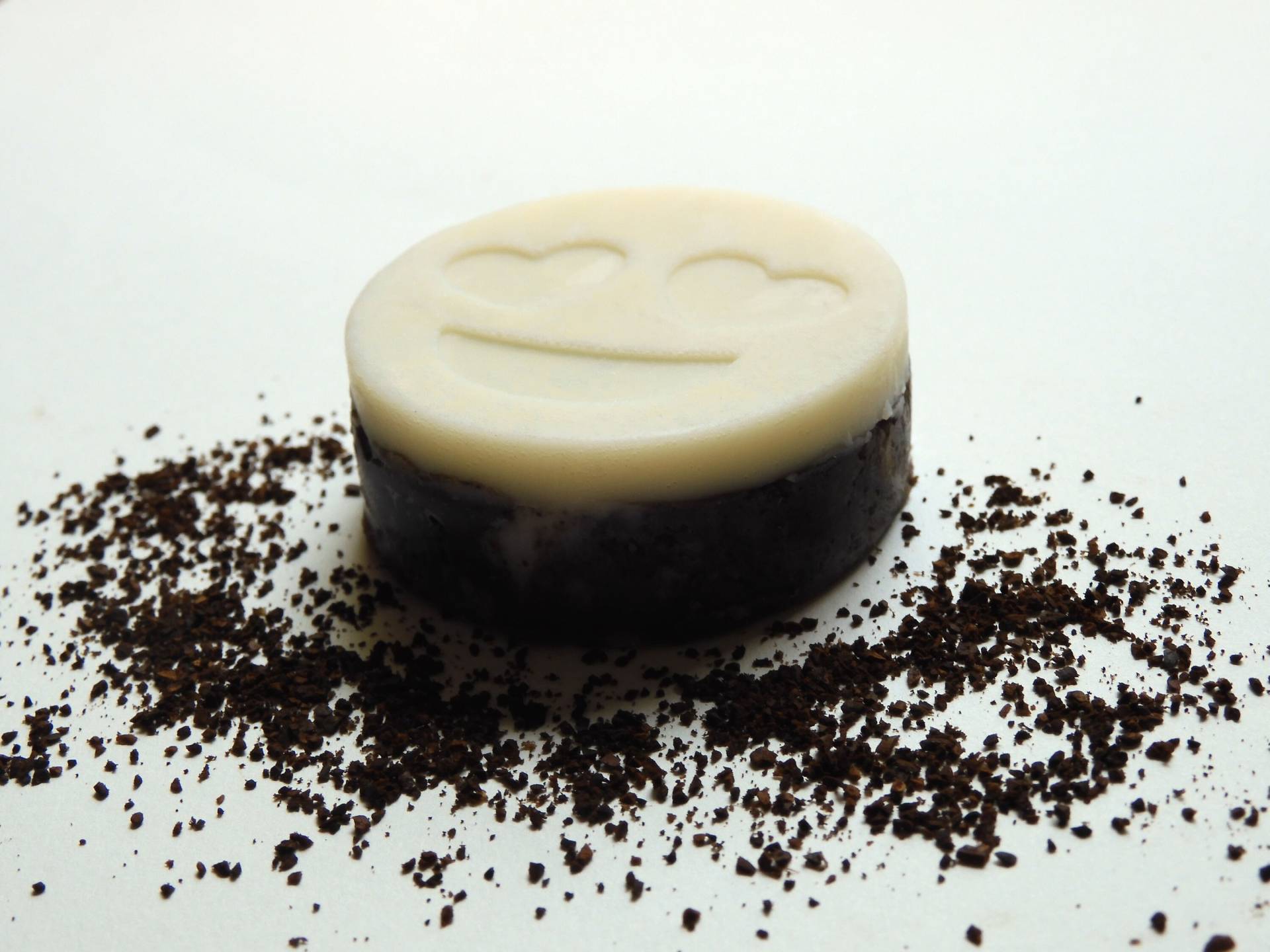 Emoji Natürliche Kaffeepeeling Bars | Peeling Kaffee Scheuerstangen Bio Lotion Riegel Emoji Natürliche Kaffeepeeling Bars | Peeling Kaffee Scheuerstangen Bio Lotion Riegel von Etsy - SimplyMadeNaturalCo