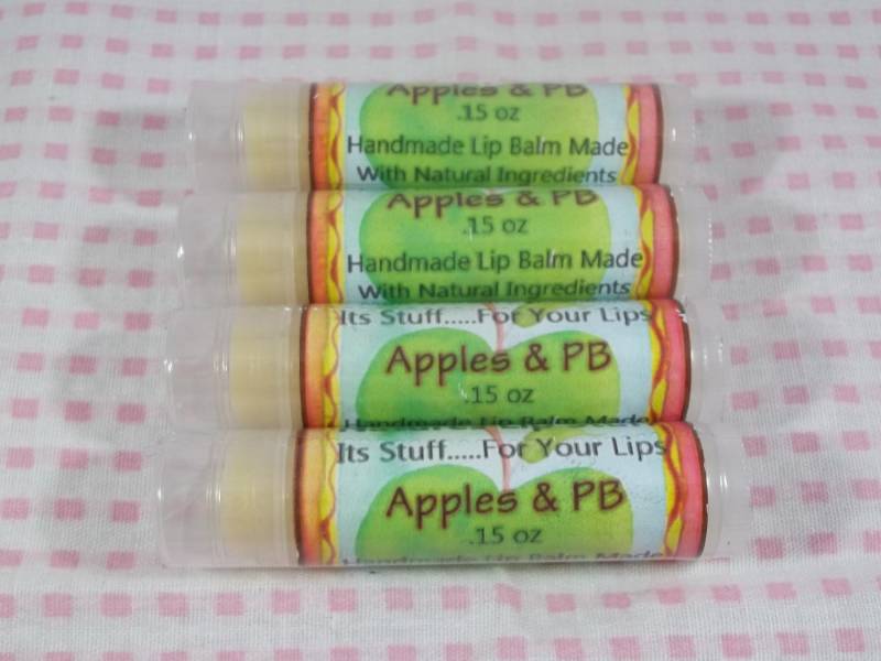 Lippenbalsam, Äpfel & Erdnussbutter-Lippenstoff - 0, 15 Unzen Tube Handgemachter Natürlicher Aromatisierter Lippenbalsam Lippenbalsam, Äpfel & Erdnussbutter-Lippenstoff - 0, 15 Unzen Tube Handgemachter Natürlicher Aromatisierter Lippenbalsam von Etsy - SimplyNaturalStuff