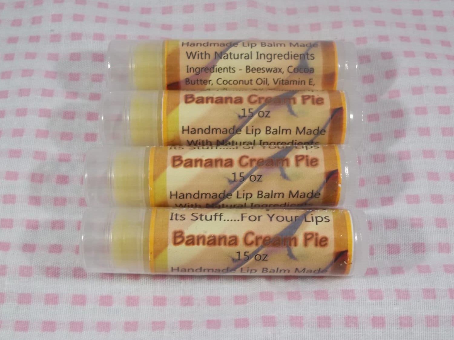 Lippenbalsam, Bananencremetorte-Lippenfüllung - 0, 15 Unzen Tube Handgemachter Natürlicher Aromatisierter Lippenbalsam Lippenbalsam, Bananencremetorte-Lippenfüllung - 0, 15 Unzen Tube Handgemachter Natürlicher Aromatisierter Lippenbalsam von Etsy - SimplyNaturalStuff