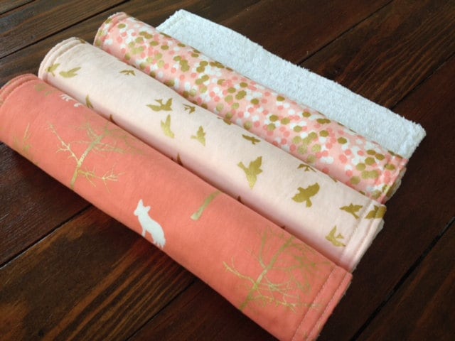 Spucktuch(E - Natur//Hirsch//Vögel//Metallic//Gold//Glitz//Koralle//Pink von Etsy - SimplyStitchedbySara