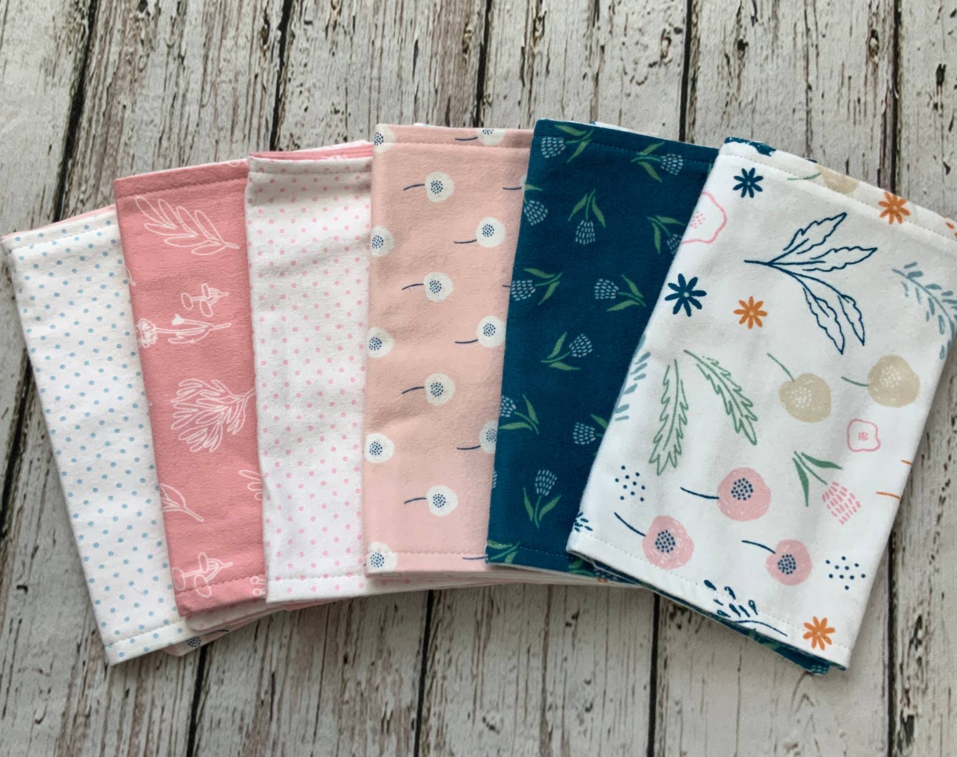 Baby Mädchen Spucktücher/Pink Blumen Schmetterling Geschenk Für Floral Whimsy Collection Spucktuch Set Baby Mädchen Spucktücher/Pink Blumen Schmetterling Geschenk Für Floral Whimsy Collection Spucktuch Set von Etsy - SimplyUCreation