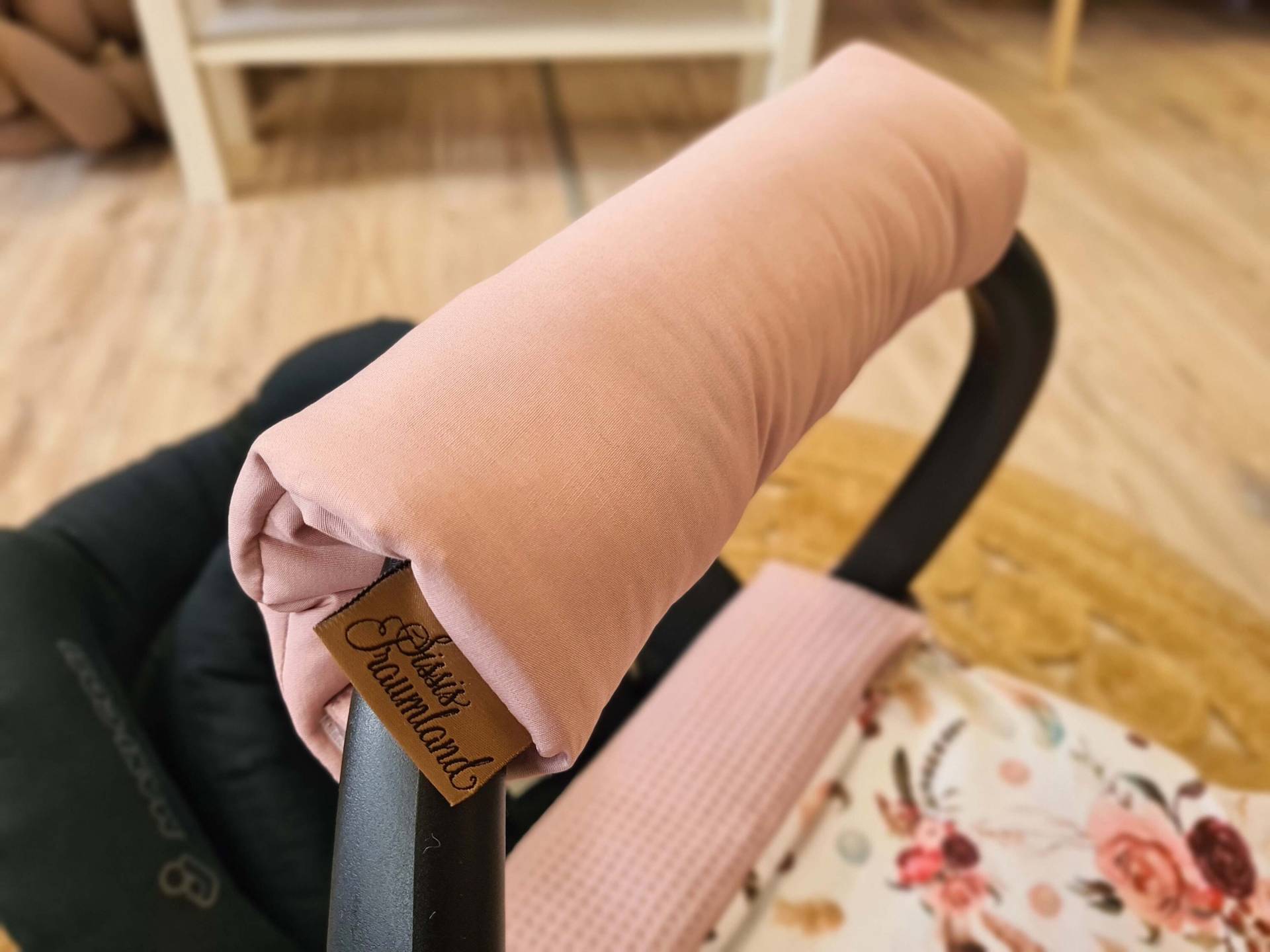Babyschale Griffpolster Armpolster Armschoner Dusty Pink von Etsy - SissisTraumland