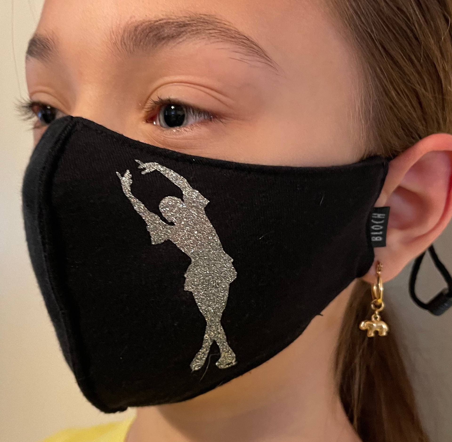 Eiskunstläufer Jugend Gesichtsmaske Eiskunstläufer Jugend Gesichtsmaske von Etsy - SkateSewCraft