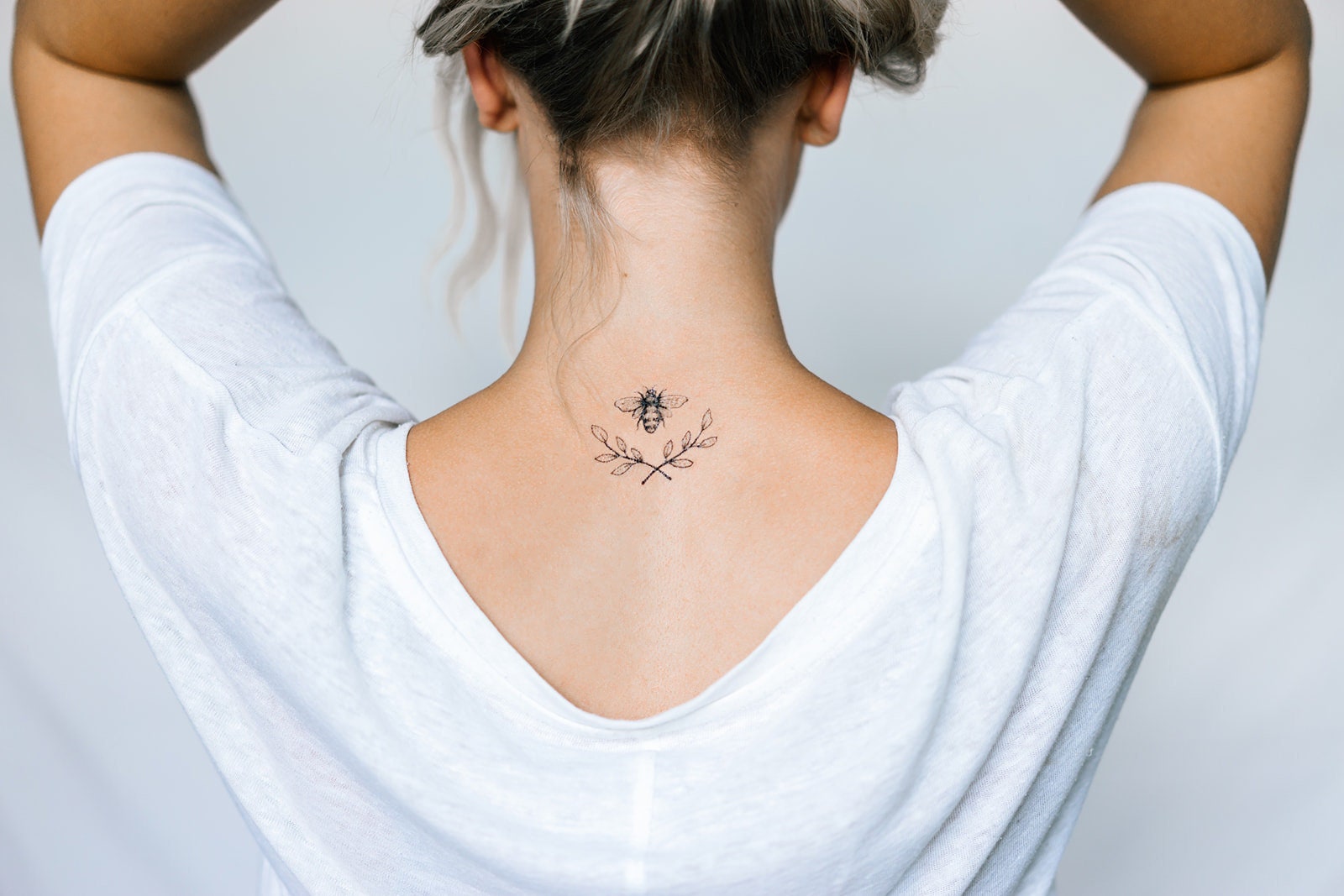 2 Bienen Lorbeer Temporäre Tattoos - Smashtat 2 Bienen Lorbeer Temporäre Tattoos - Smashtat von Etsy - SmashTat