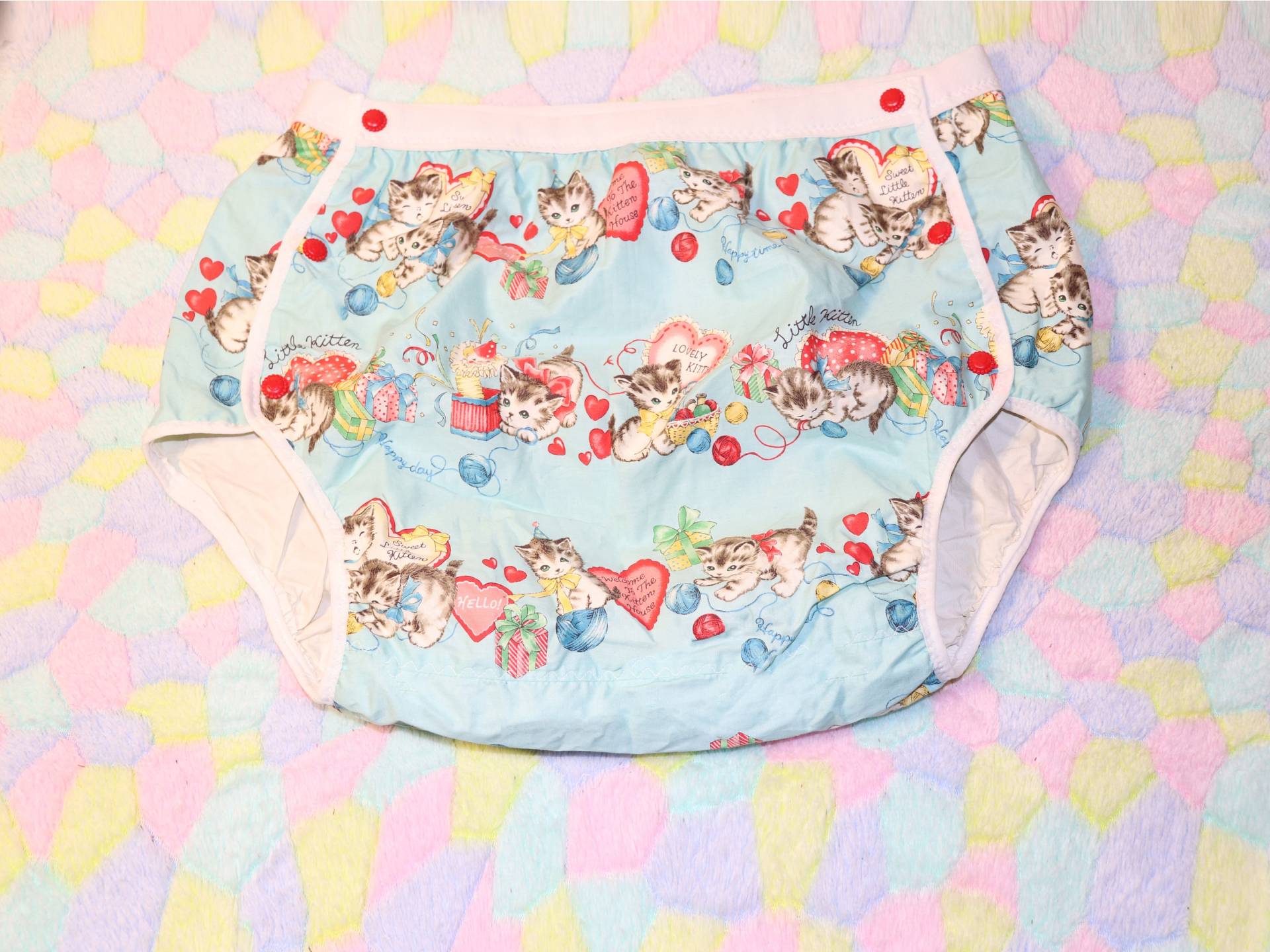 Retro Kitty Windel-Set Spitzenband, Grösse M Retro Kitty Windel-Set Spitzenband, Grösse M von Etsy - SnapyLand