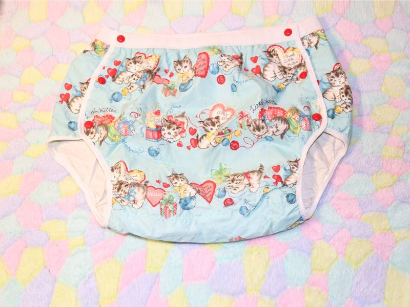 Retro Kitty Windel-Set Spitzenband, Grösse M von Etsy - SnapyLand