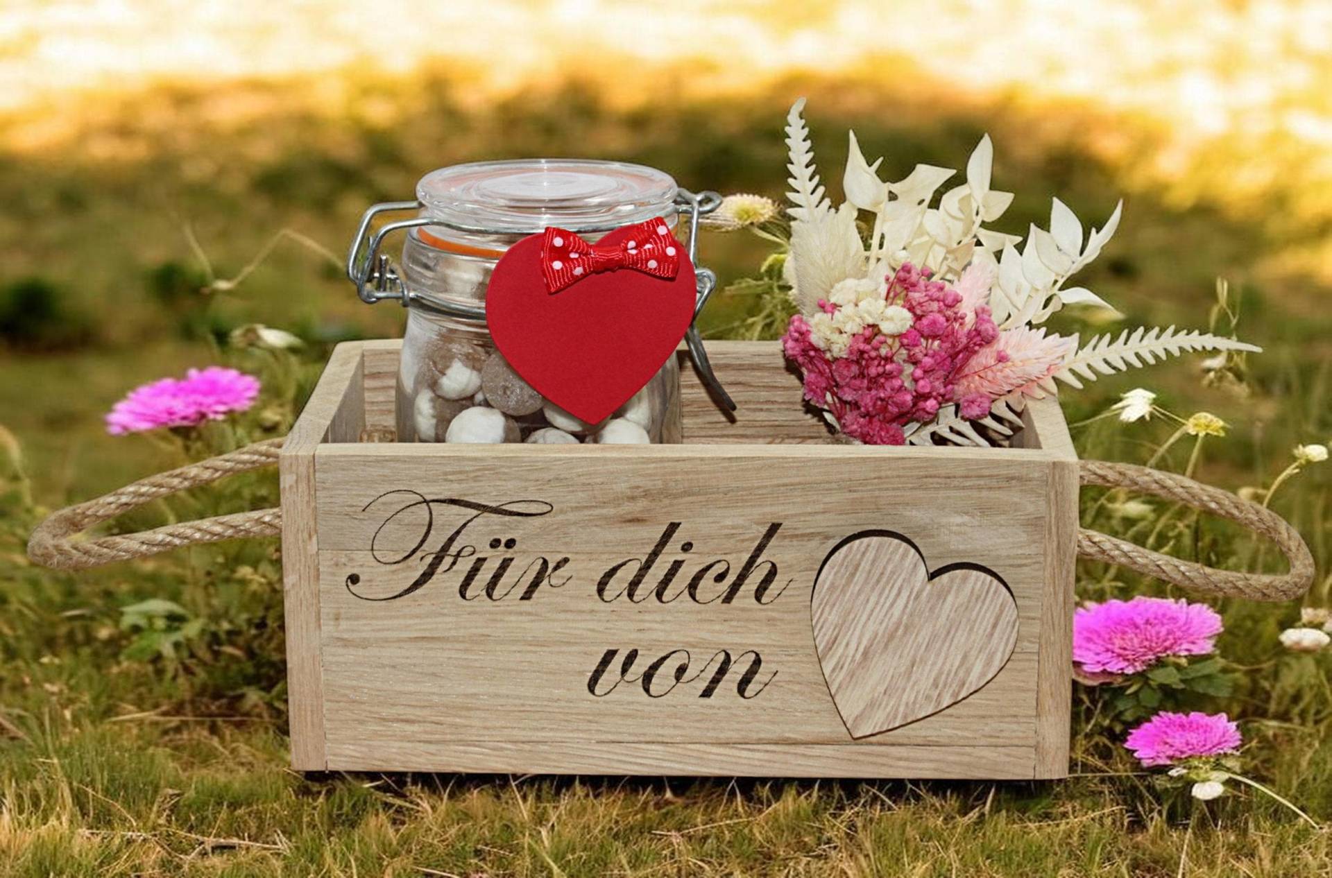 Geschenk- Klötzchen - Mitbringsel Text Gravur Holzherz -Handarbeit Wiederverwendbar von Etsy - SoStShhop