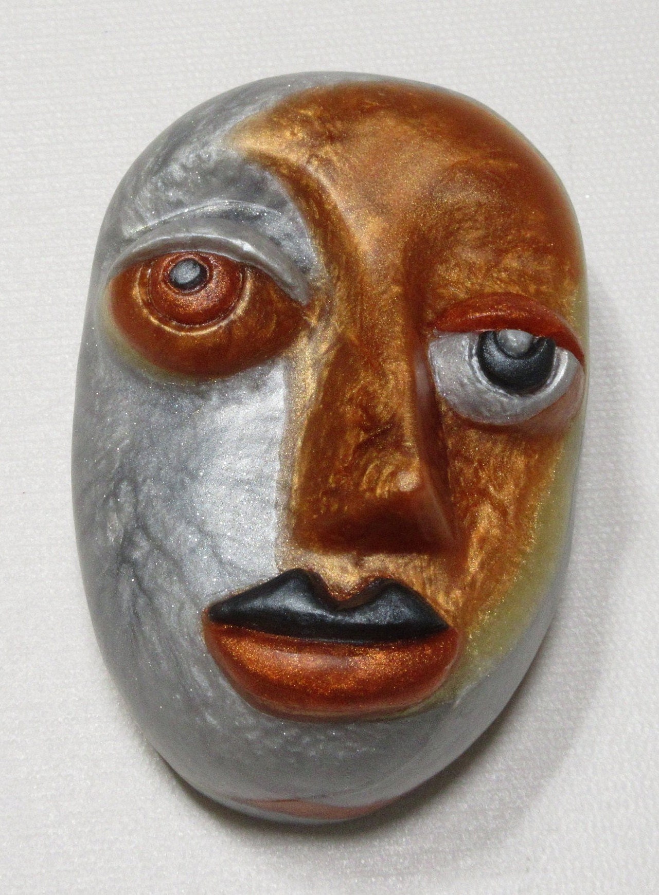 Metaller, Unser Gesicht Seife in Einer Vielzahl Von Metallics, Parfümiert Mit Bernstein, Lavendel, Myrrhe, Vanille Und Moschus Metaller, Unser Gesicht Seife in Einer Vielzahl Von Metallics, Parfümiert Mit Bernstein, Lavendel, Myrrhe, Vanille Und Moschus von Etsy - SoapFetishCreations
