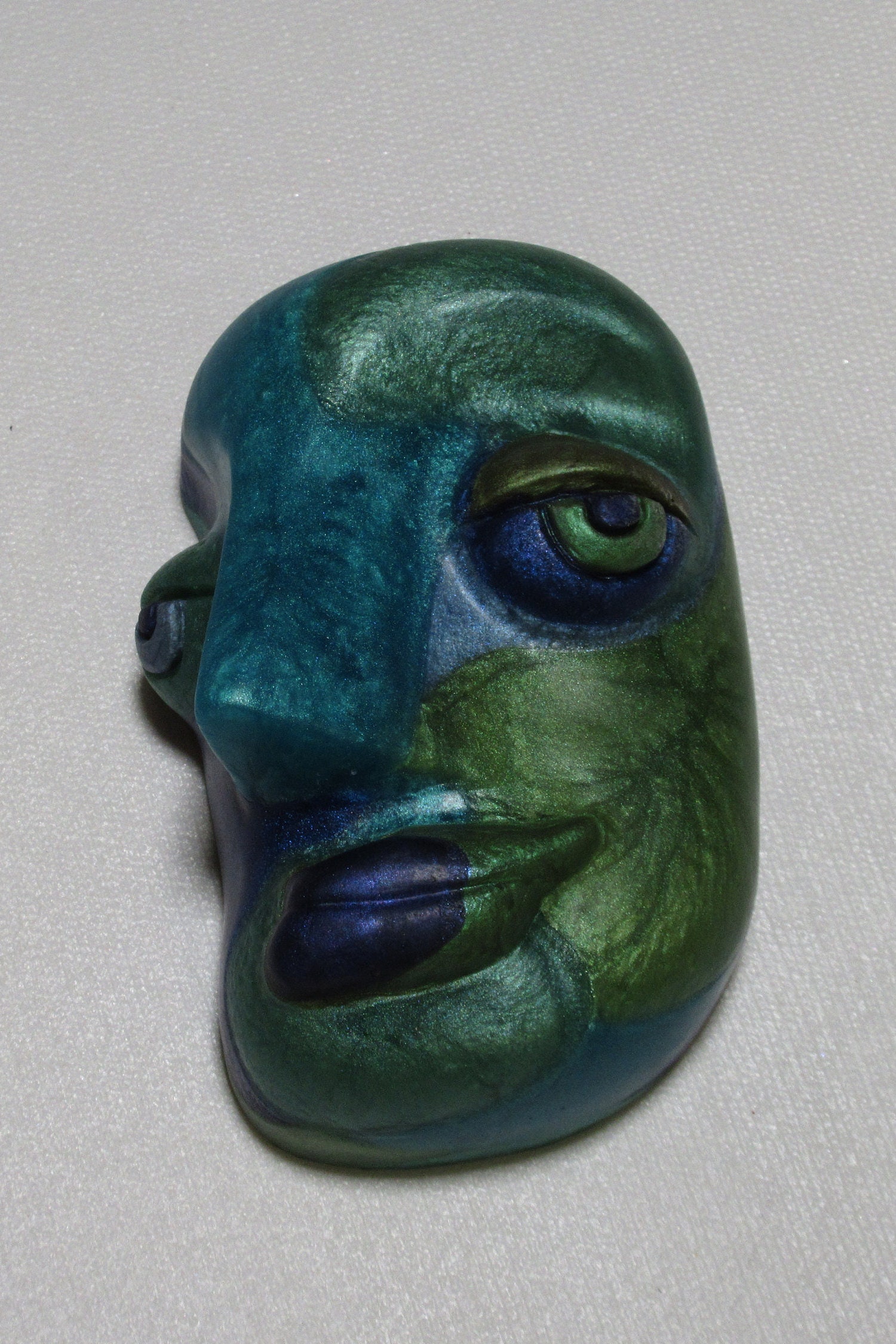 stimmungsvolle Blues & Greens, Unsere Face Seife Duftet Wie Ein „Delicious" Und Beliebtes Männer-Eau De Cologne von Etsy - SoapFetishCreations