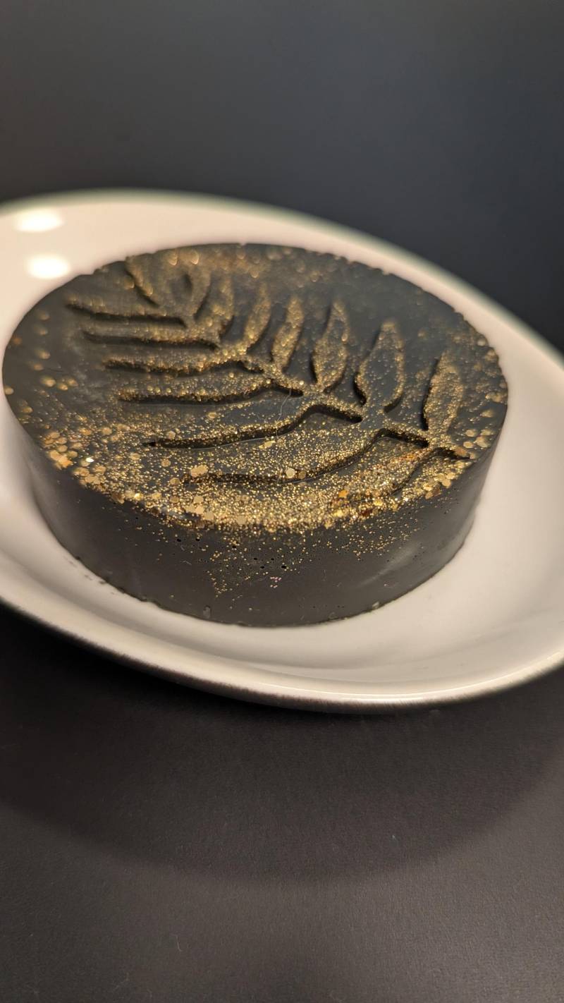 Schwarze-Glitzer-Seife von Etsy - SoapGarage