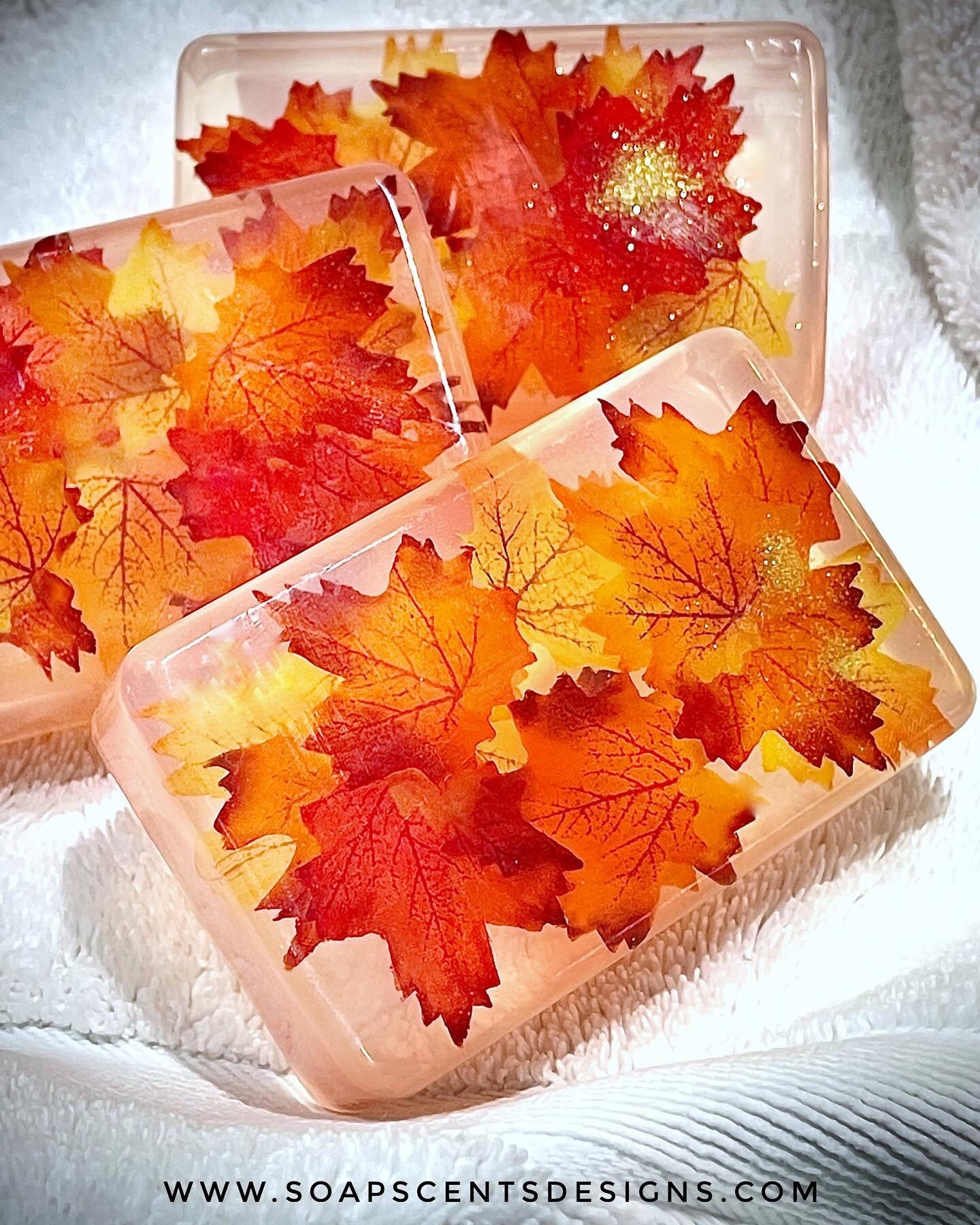 Herbst Blätter Große Handgemachte Seifen | Einzigartige Geschenke Luxuriöse Seifenstangen Weihnachtsgeschenke Für Herbstliebhaber Schön Herbst Blätter Große Handgemachte Seifen | Einzigartige Geschenke Luxuriöse Seifenstangen Weihnachtsgeschenke Für Herbstliebhaber Schön von Etsy - SoapScentsDesigns