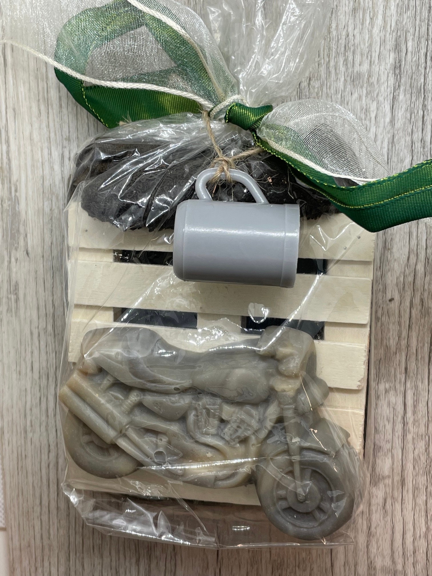 Geschenkset Bierseife Motorrad - Soapisch Geschenkset Bierseife Motorrad - Soapisch von Etsy - Soapisch