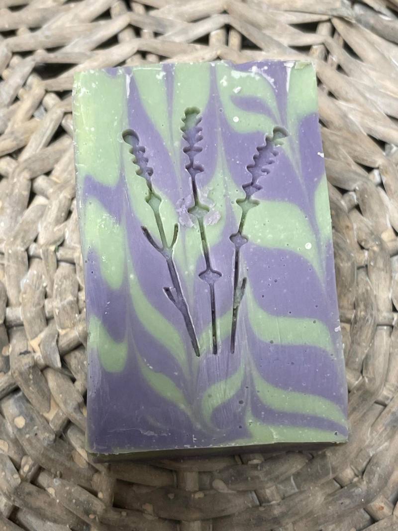 Lavendel-Salbei Naturseife - Lavender-Sage Natural Soap Soapisch Lavendel-Salbei Naturseife - Lavender-Sage Natural Soap Soapisch von Etsy - Soapisch
