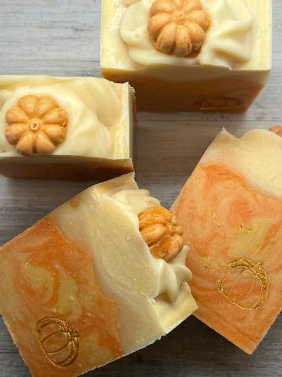 Pumpkin Pie - Kürbisseife Naturseife Soapisch Pumpkin Pie - Kürbisseife Naturseife Soapisch von Etsy - Soapisch