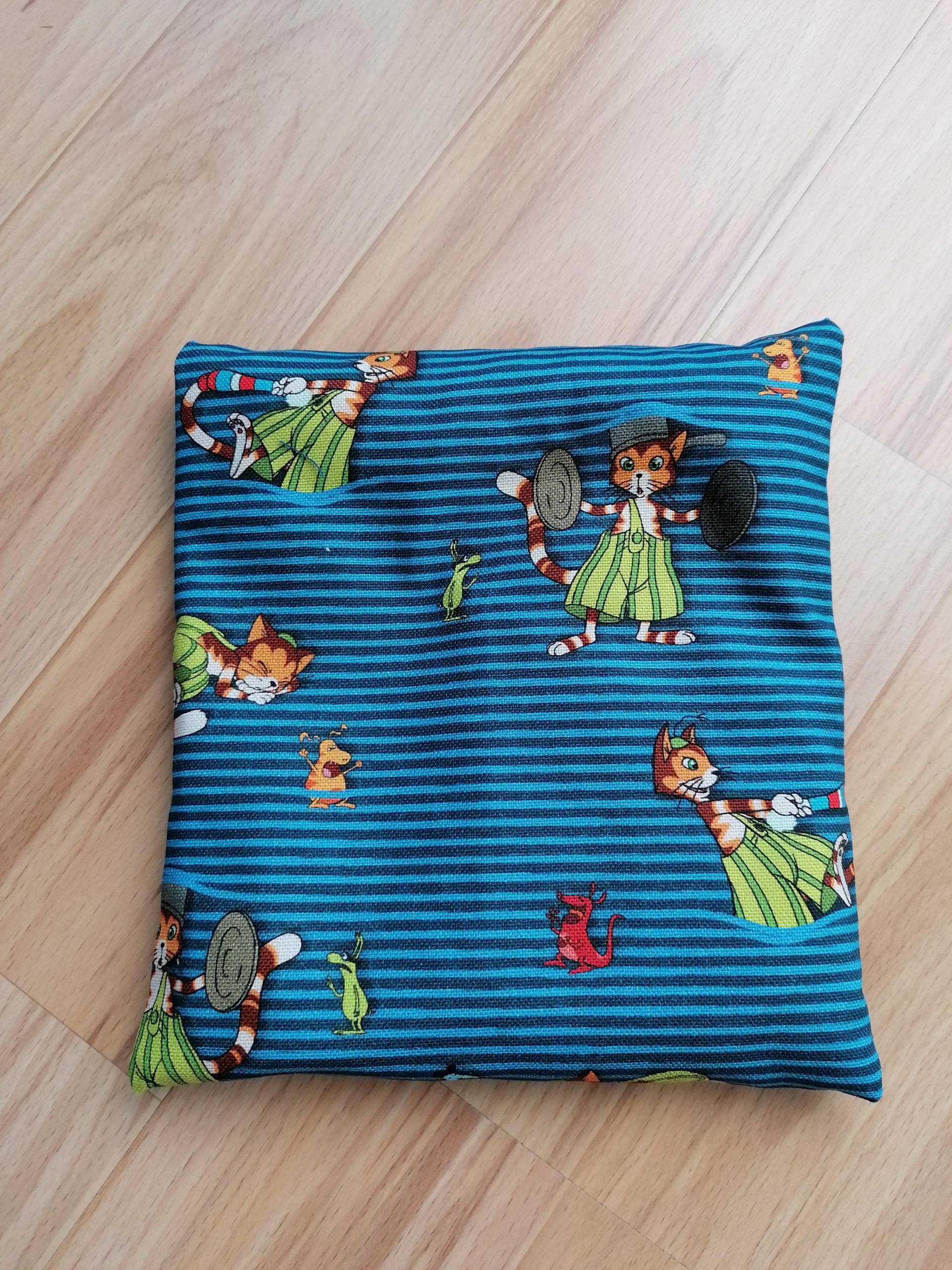 Kirschkernkissen Mit Bezug, Kater, Wärme-/Kältekissen, Geschenk, Geburt, Taufe, 18 X 20 cm von Etsy - Sockenundmehr