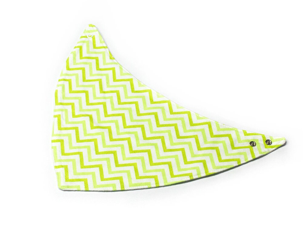 Lindgrüner Zickzack-Bandana-Bib - Große Größe von Etsy - SoftSpotByLian