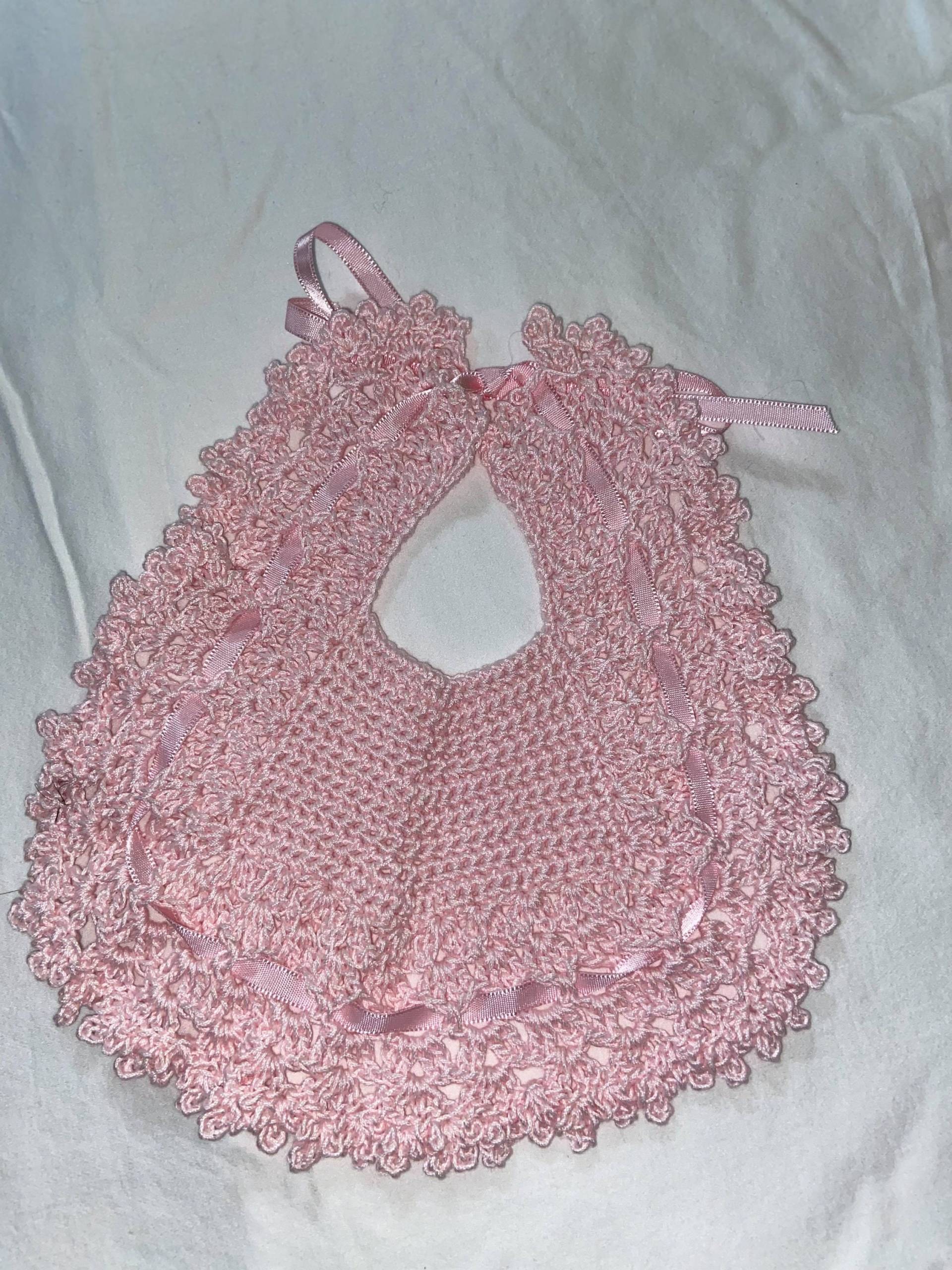Lätzchen Handgestrickt Lätzchen Handgestrickt von Etsy - SolBoutiqueCreations