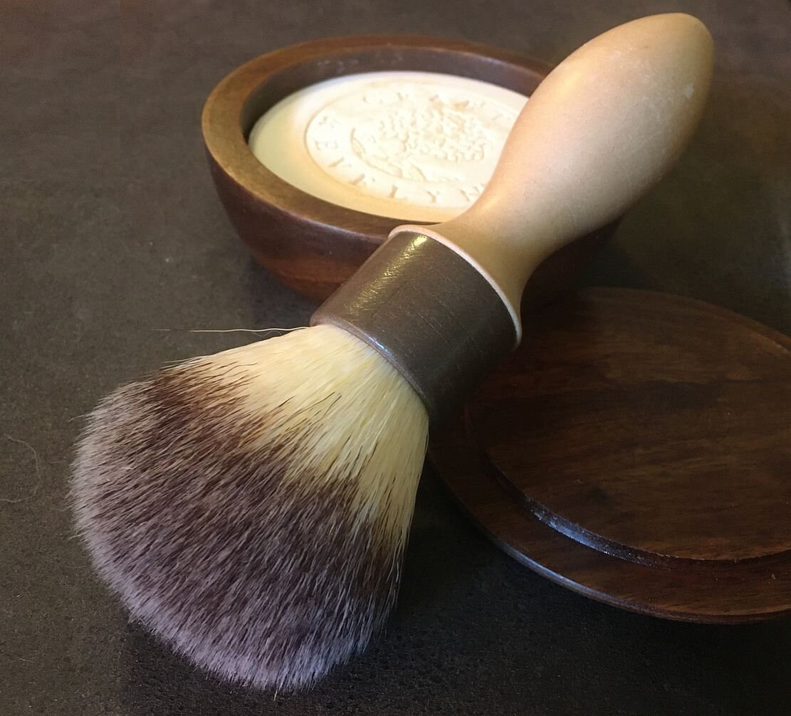 Vintage Rasierpinsel Barber Classic Velvetcedar+Coconut Abs-Holz Mit 24mm Duro 4Th Gen. Synthie Vintage Rasierpinsel Barber Classic Velvetcedar+Coconut Abs-Holz Mit 24mm Duro 4Th Gen. Synthie von Etsy - SolingerStahl