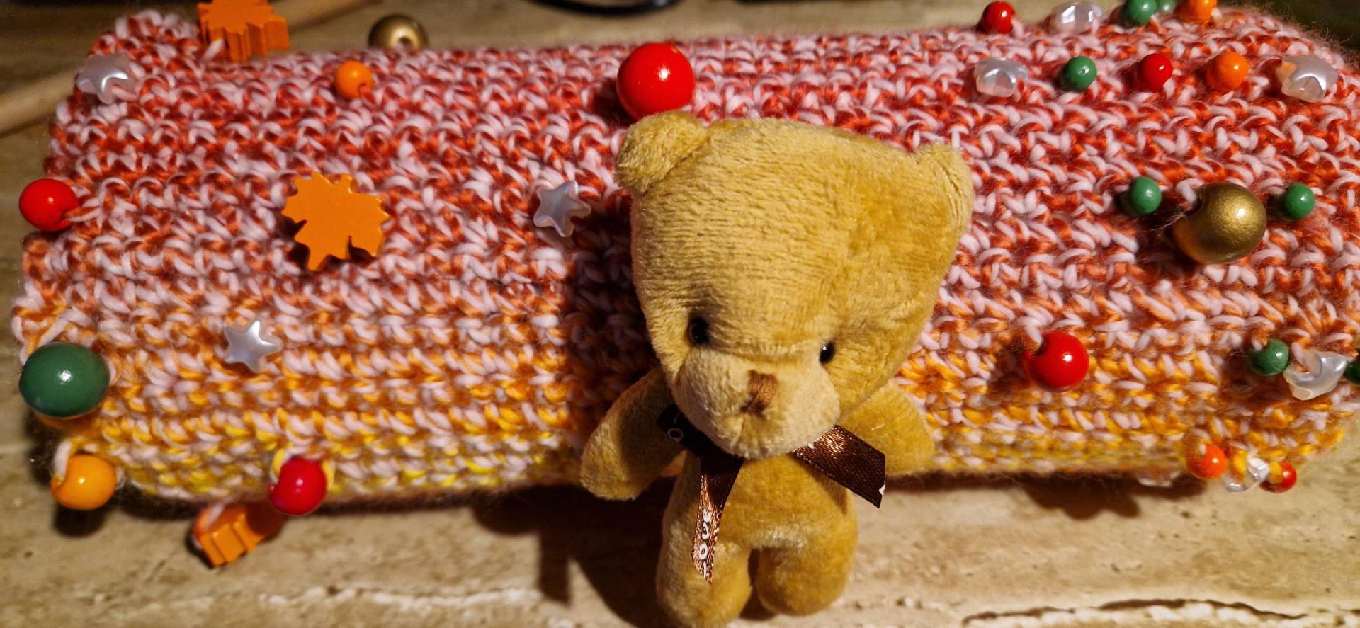 Seniorenbeschäftigung Demenzbeschäftigung Demenzmanschette Nesteln Spielen Twiddlemuff Seniorenbeschäftigung Demenzbeschäftigung Demenzmanschette Nesteln Spielen Twiddlemuff von Etsy - Sonnenwunder