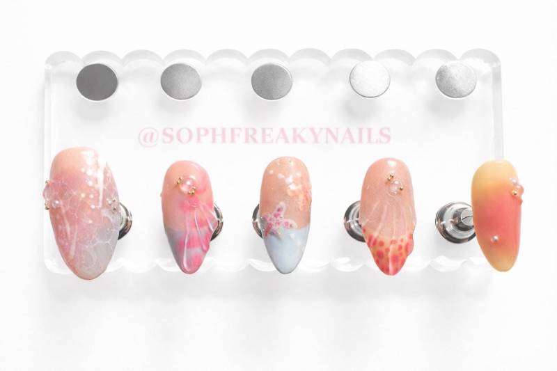 Beach Press On Nails, Peach Summer Starfish Design, Handmade Custom Nails von Etsy - SophFreakyNails