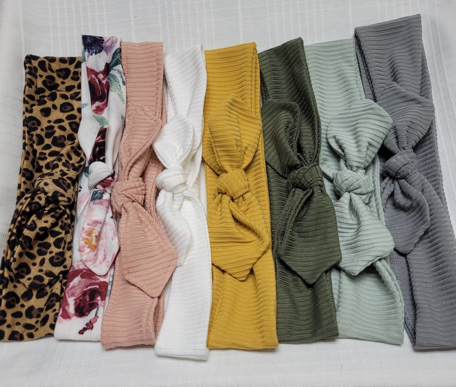 Haarband Zum Binden, Haarbänder Aus Weichem Spandex Für Frauen, Mehr Als 40 Stoffe Zur Auswahl Haarband Zum Binden, Haarbänder Aus Weichem Spandex Für Frauen, Mehr Als 40 Stoffe Zur Auswahl von Etsy - SophiesRemedy