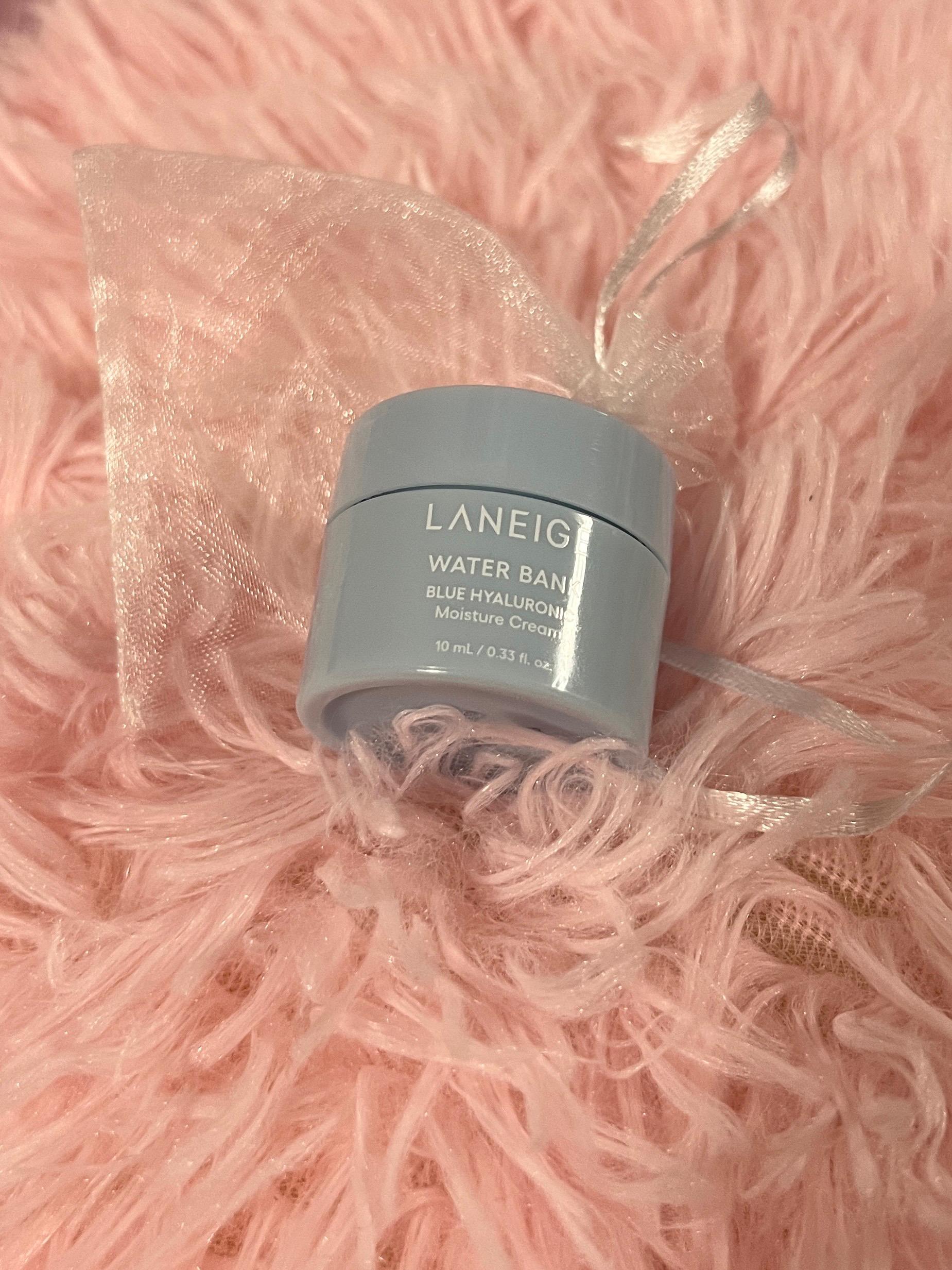 Laneige - Water Bank Blue Hyaluronic Moisture Cream Mini 10Ml | Feuchtigkeitscreme K-Beauty Gesichtspflege Laneige - Water Bank Blue Hyaluronic Moisture Cream Mini 10Ml | Feuchtigkeitscreme K-Beauty Gesichtspflege von Etsy - SoulCarebyMary