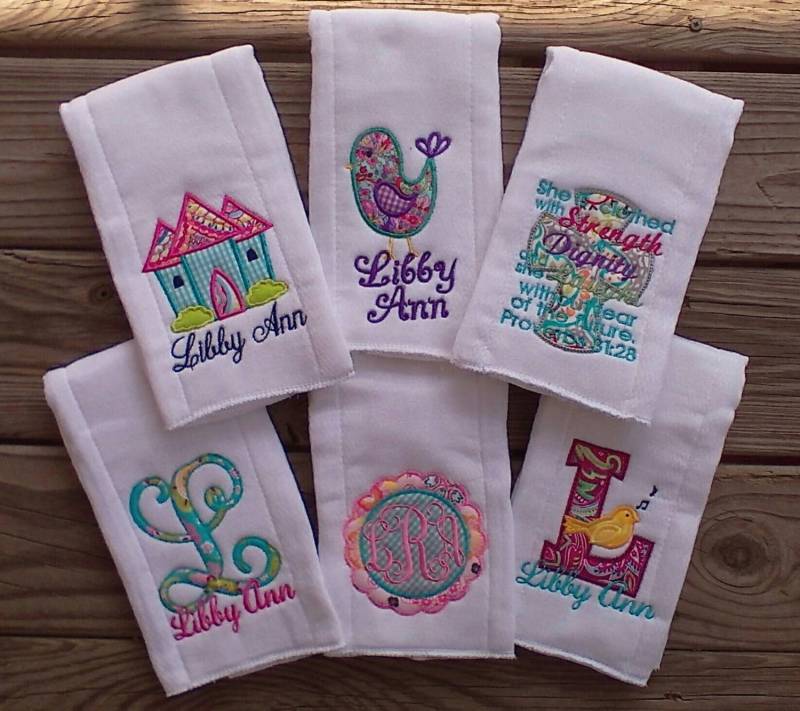 One Burp Cloths Personalisiert Junge Mädchen Southern Baby Geschenk Set Spucklappen Monogrammiert Name Initialen Helle Farbe Chevron Truck Jedes von Etsy - SouthernGraceEmb