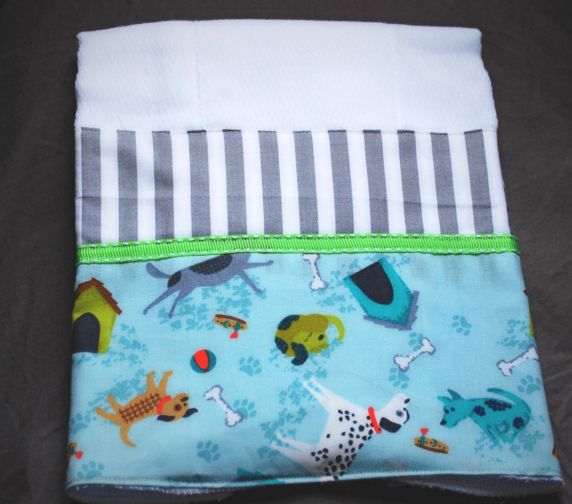 Hund Haus Spucktuch Lappen von Etsy - SpitSavy