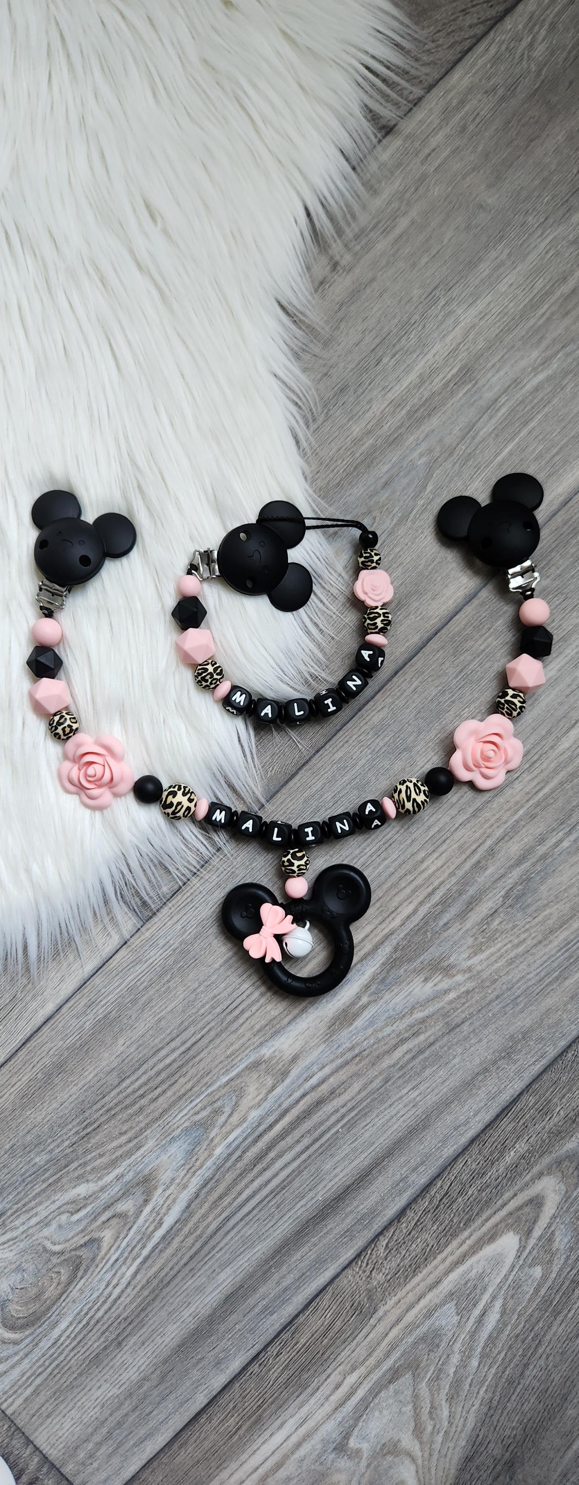 Kinderwagenkette Schnullerkette Personalisierbar Mickymaus Babyparty Schwarz Leo Kinderwagenkette Schnullerkette Personalisierbar Mickymaus Babyparty Schwarz Leo von Etsy - StaysisShnullerkette