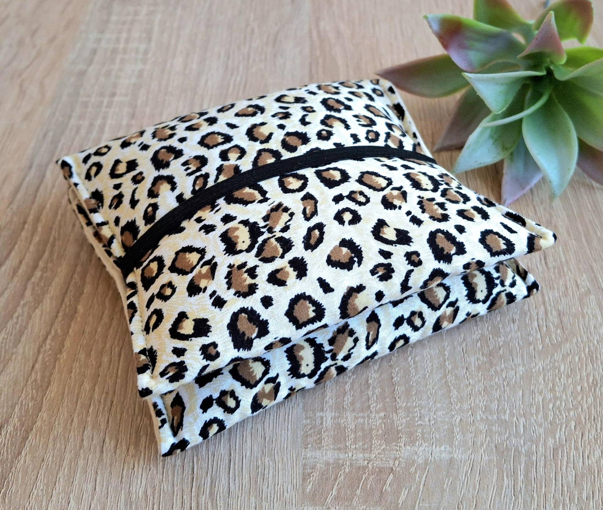 Bindentasche, Bindentäschchen, Bindenetui Leo Leopard Braun Bindentasche, Bindentäschchen, Bindenetui Leo Leopard Braun von Etsy - Steffbags