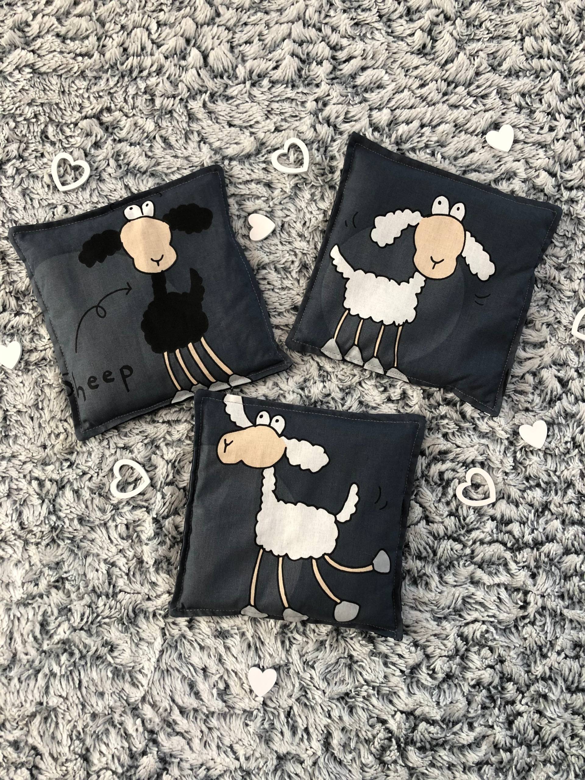 Wärmekissen Kältekissen Rapssamen 15x15 Verschiedene Schafe Wärmekissen Kältekissen Rapssamen 15x15 Verschiedene Schafe von Etsy - SternenDesign