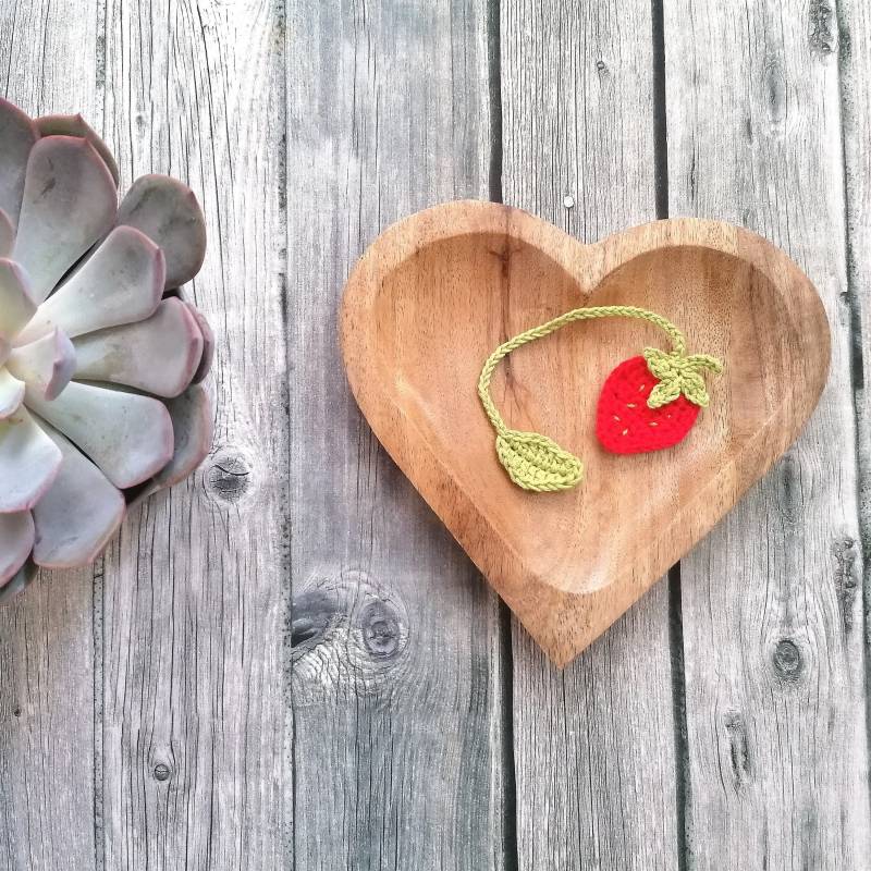 Weiches Nabelschnurbändchen, Gehäkeltes Nabelschnurband Mit Erdbeere Weiches Nabelschnurbändchen, Gehäkeltes Nabelschnurband Mit Erdbeere von Etsy - Sternennaht