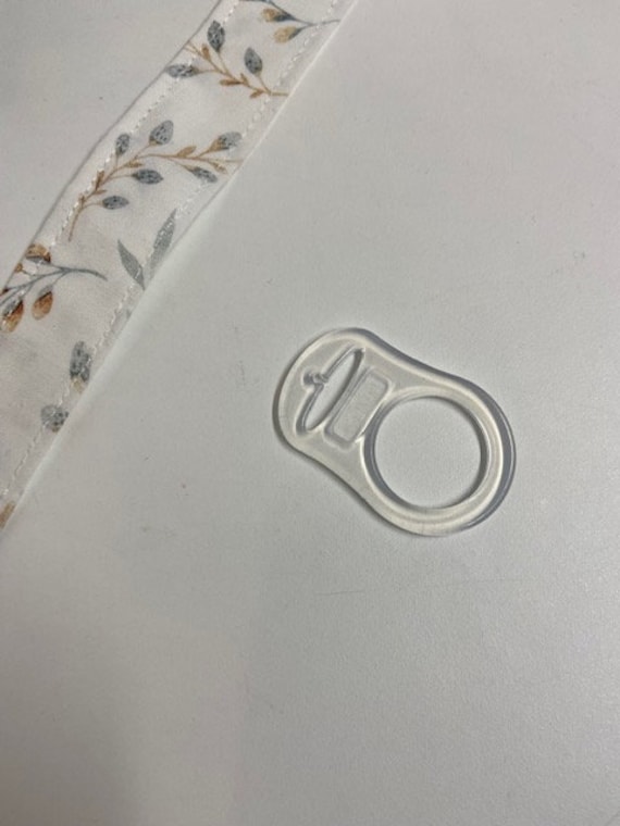 Schnuller Adapter Für Ringlose Schnuller-Ideal Schnullerband/Schnullerkette Aus Baumwolle Stoff/ Personalisierbar Mit Name Schnuller Adapter Für Ringlose Schnuller-Ideal Schnullerband/Schnullerkette Aus Baumwolle Stoff/ Personalisierbar Mit Name von Etsy - Sternschnuppeklaas