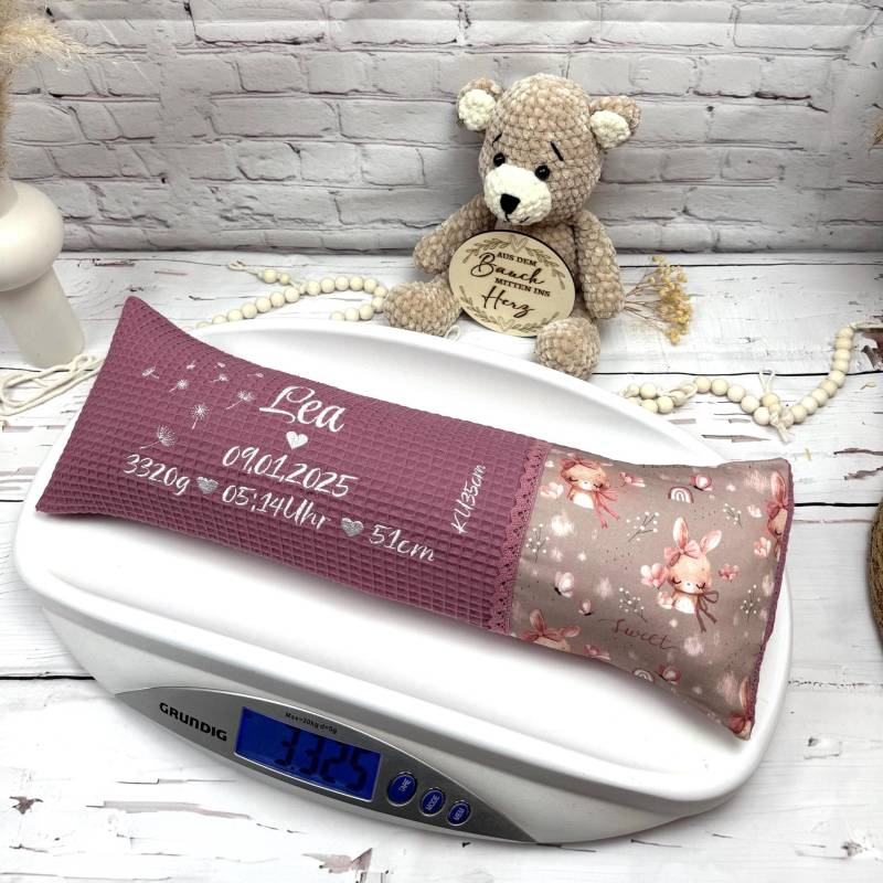 Geburtskissen Mit Gewicht Und Länge - Dein Baby Als Kissen in Echtmaßen Das Perfekte Personalisierte Babygeschenk Zur Geburt Taufe, Hasi von Etsy - StickKnirps