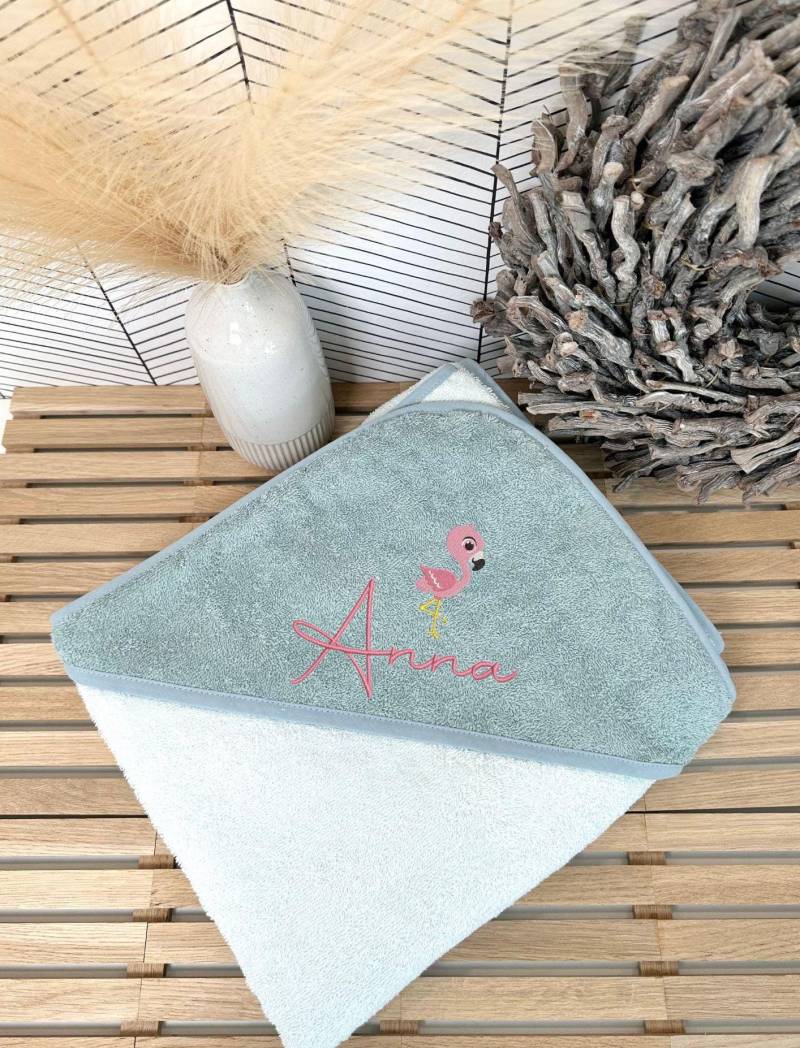 Kleines Bis Xxl Kapuzenhandtuch | Personalisiert Namen Bestickt Handtuch Geschenk Motiv Tiere Fahrzeuge Verschiedene Farben von Etsy - Stilkueste