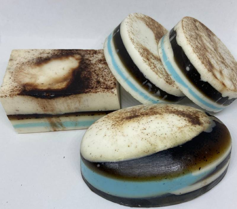 Frank&cinn+Myrrh von Etsy - StinkyVestVeganSoap