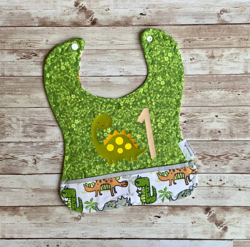 Handgemachtes Dinosaurier Lätzchen, 1 Geburtstag, Jahr Party von Etsy - Stitchedbygigi