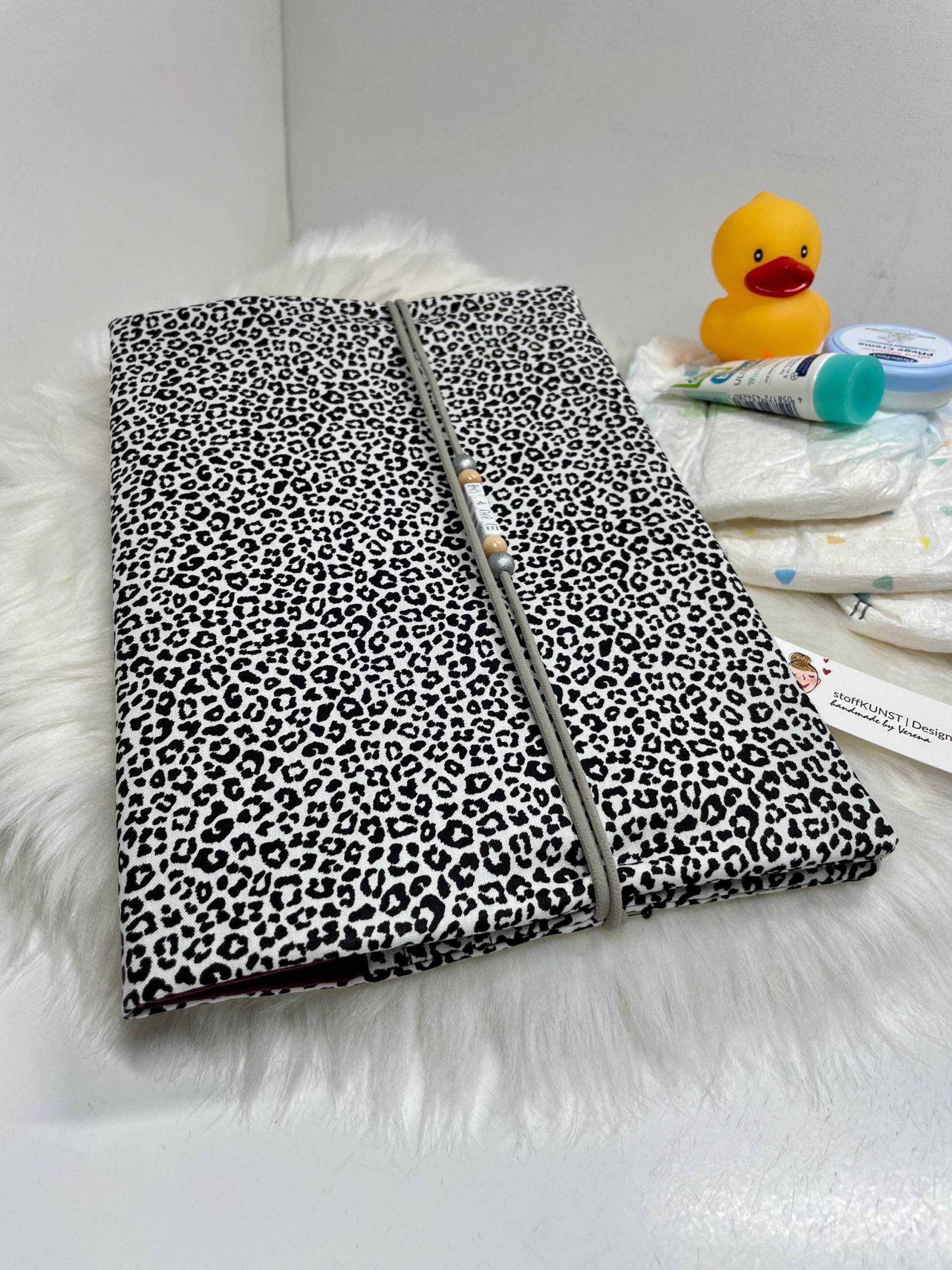 Wickeltasche To Go Leopard/Windeltasche/Windeltasche Mit Namen/Neugeborene Geschenk/Babygeschenk/Babyzubehör Leoprint/Babyausstattung Wickeltasche To Go Leopard/Windeltasche/Windeltasche Mit Namen/Neugeborene Geschenk/Babygeschenk/Babyzubehör Leoprint/Babyausstattung von Etsy - StoffKUNSTDesign
