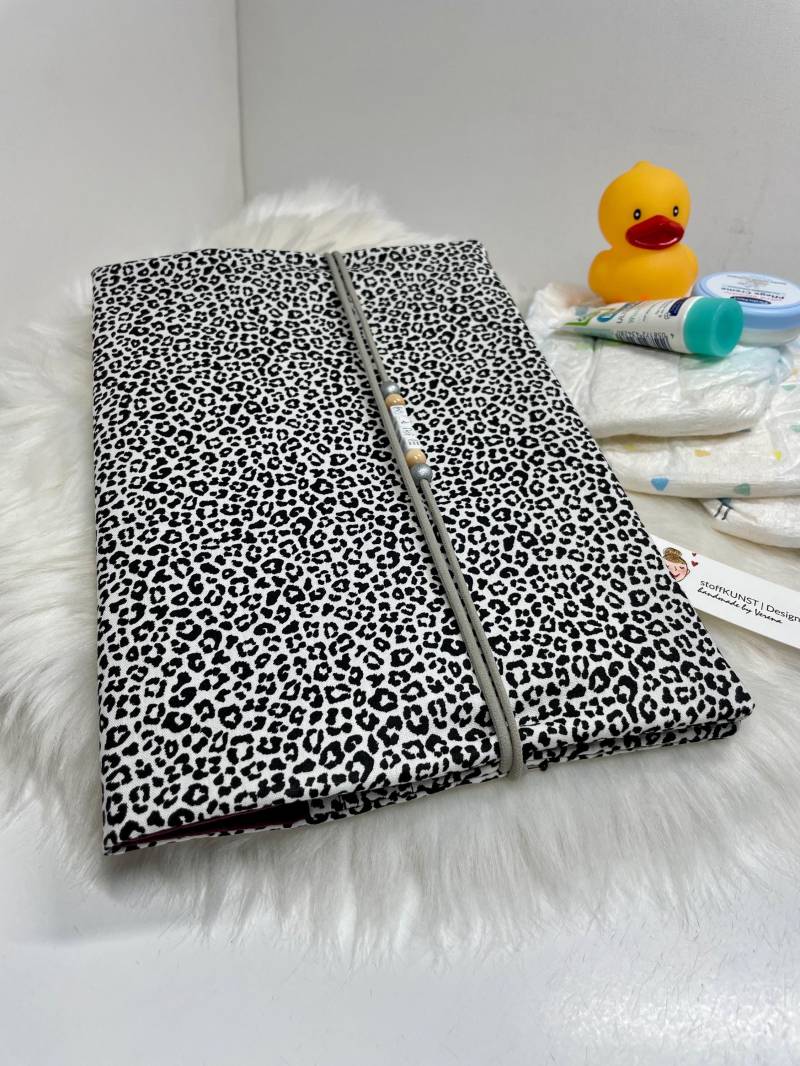 Wickeltasche To Go Leopard/Windeltasche/Windeltasche Mit Namen/Neugeborene Geschenk/Babygeschenk/Babyzubehör Leoprint/Babyausstattung von Etsy - StoffKUNSTDesign