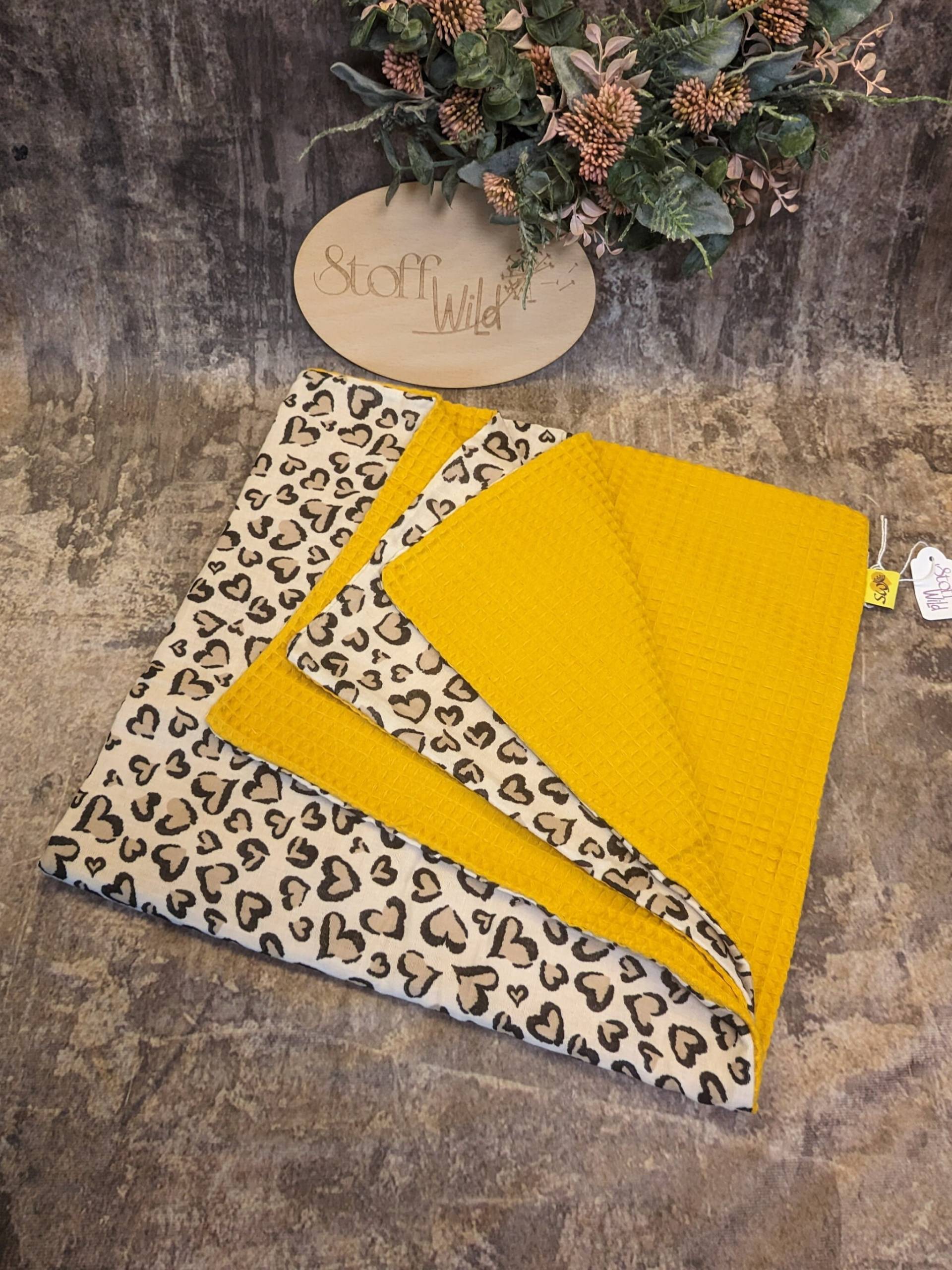 Babydecke Mit Leo-Print - Hautfreundlich, Stylisch & Cozy; 70x70cm Babydecke Mit Leo-Print - Hautfreundlich, Stylisch & Cozy; 70x70cm von Etsy - StoffWild