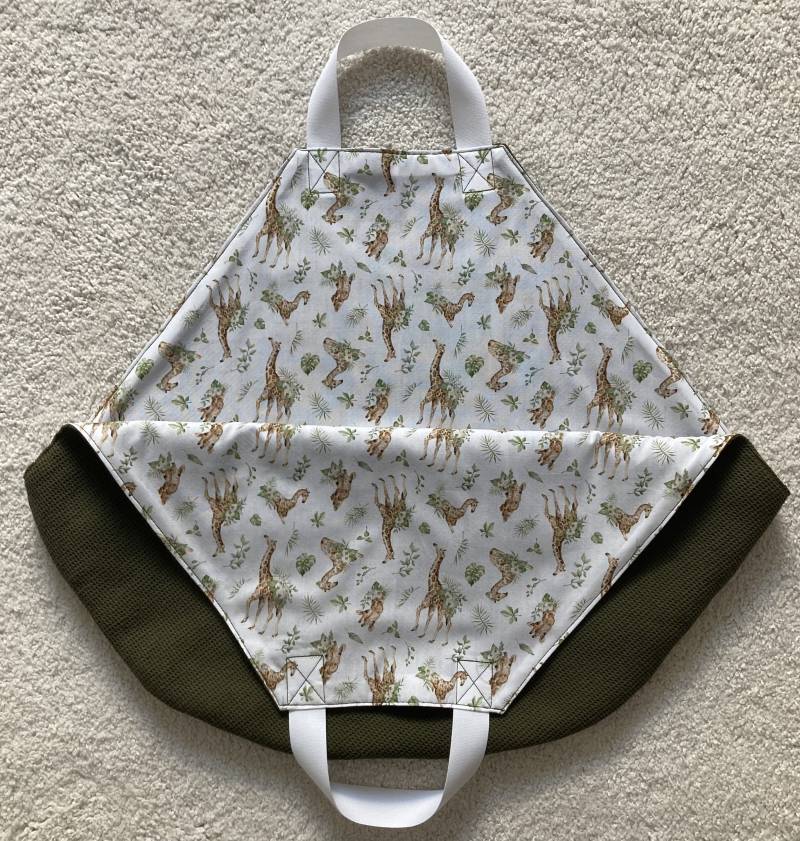 Wiegetuch Giraffen, Grün, Waffelpique Wiegetuch Giraffen, Grün, Waffelpique von Etsy - Stoffmariechen