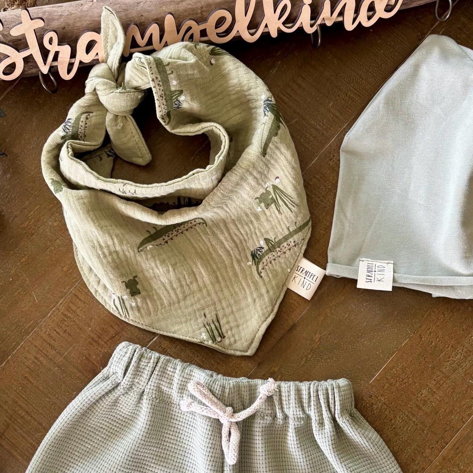 Baby Halstuch Und Kinderhalstuch , Accessoire, Latz, Spucktuch, Dreieckstuch Aus Musselin 1-6J von Etsy - Strampelkind