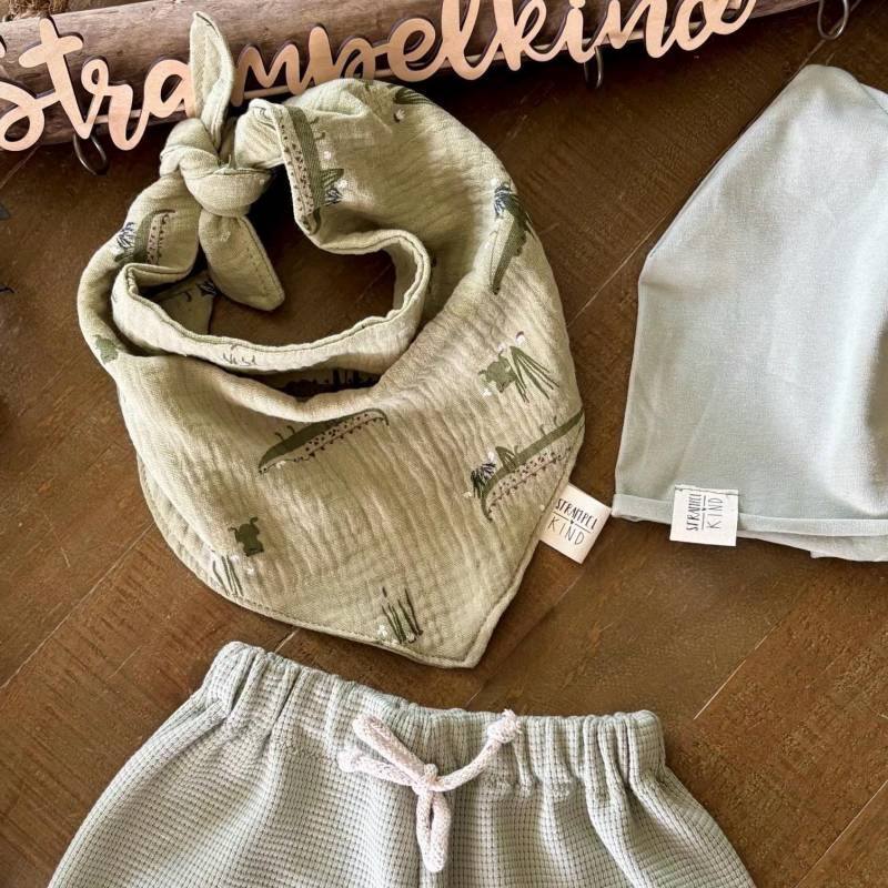Baby Halstuch Und Kinderhalstuch , Accessoire, Latz, Spucktuch, Dreieckstuch Aus Musselin 1-6J von Etsy - Strampelkind