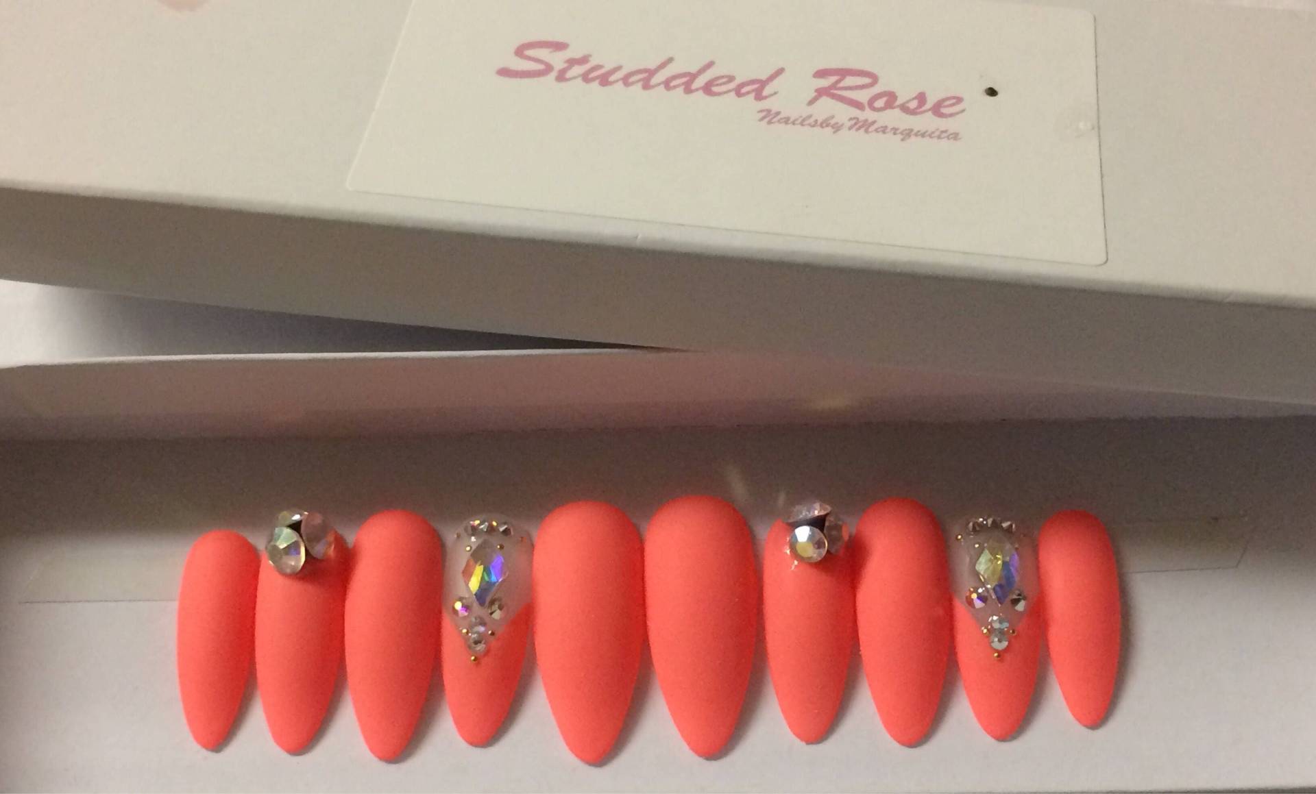 Sommerzeit Feine | Mandelnägel Fake Nails Nageldruck Jede Form Und Größe Falsche Nägel Nagelkleber| Wiederverwendbare von Etsy - StuddedRoseNails